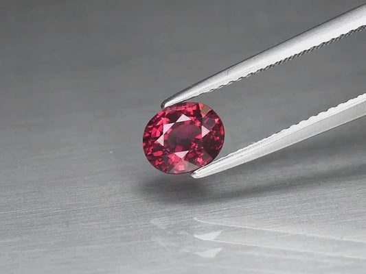 1.36ct Rhodolite Garnet