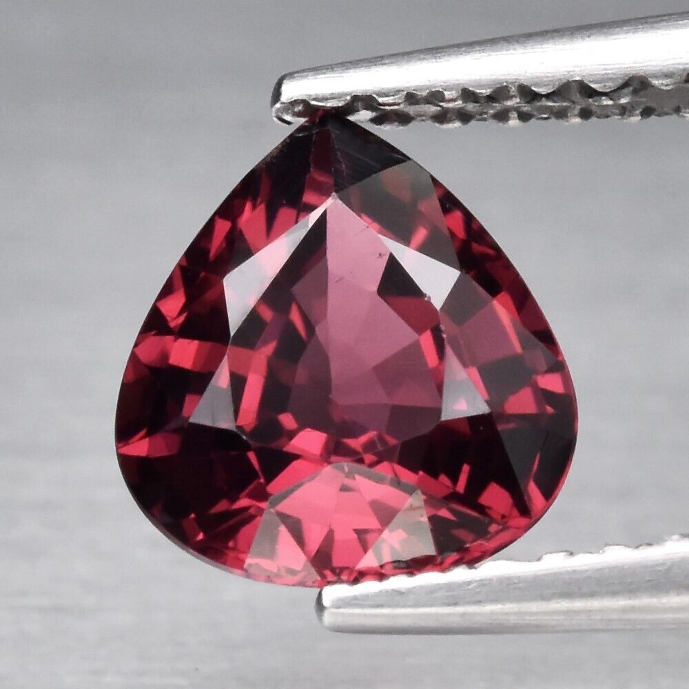 1.22ct Rhodolite Garnet