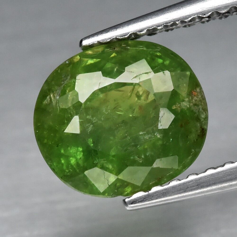 2.34ct Tsavorite Garnet