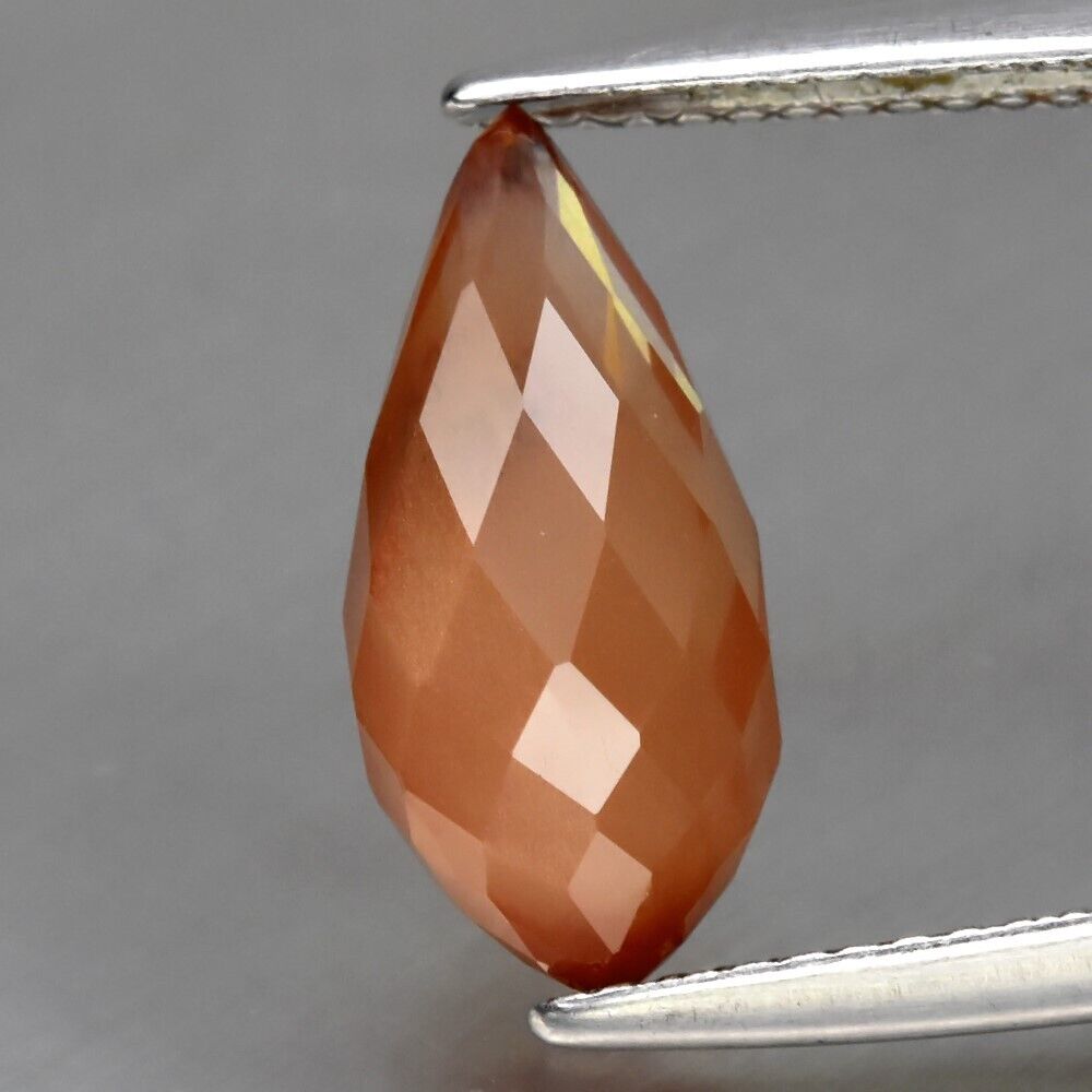 3.66ct Andesine