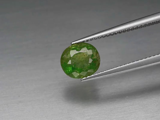 2.34ct Tsavorite Garnet