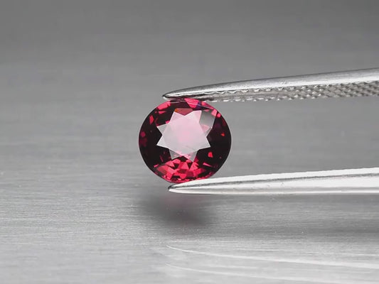 1.34ct Rhodolite Garnet